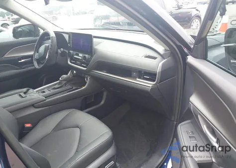 2024 Toyota Grand Highlander Xle from USA, damaged, VIN 5TDAAAA51RS017319